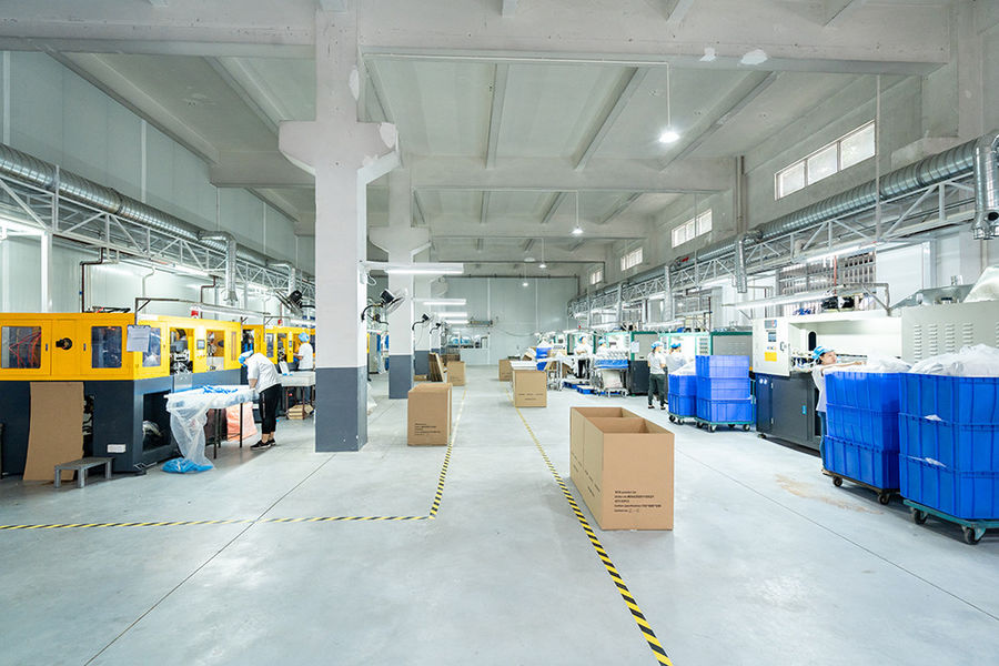 FOSHAN SHUNDE QUANYE PLASTICS CO.,LTD linea di produzione del produttore